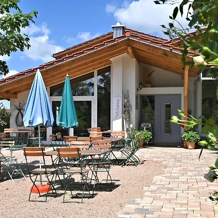 Am Paradies فندق مبيت وإفطار 3*