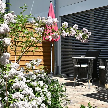 فندق مبيت وإفطار Am Paradies 3*