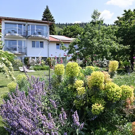 Am Paradies Bed & Breakfast Mullheim (Baden-Wurttemberg)