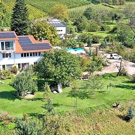Am Paradies 3*