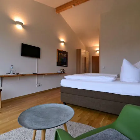 Am Paradies فندق مبيت وإفطار مولهايم